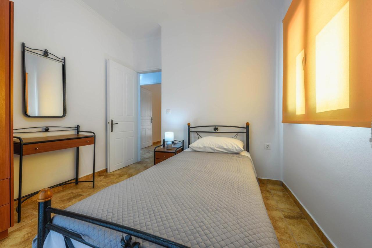 Alonaki Apartments Agios Leon Экстерьер фото