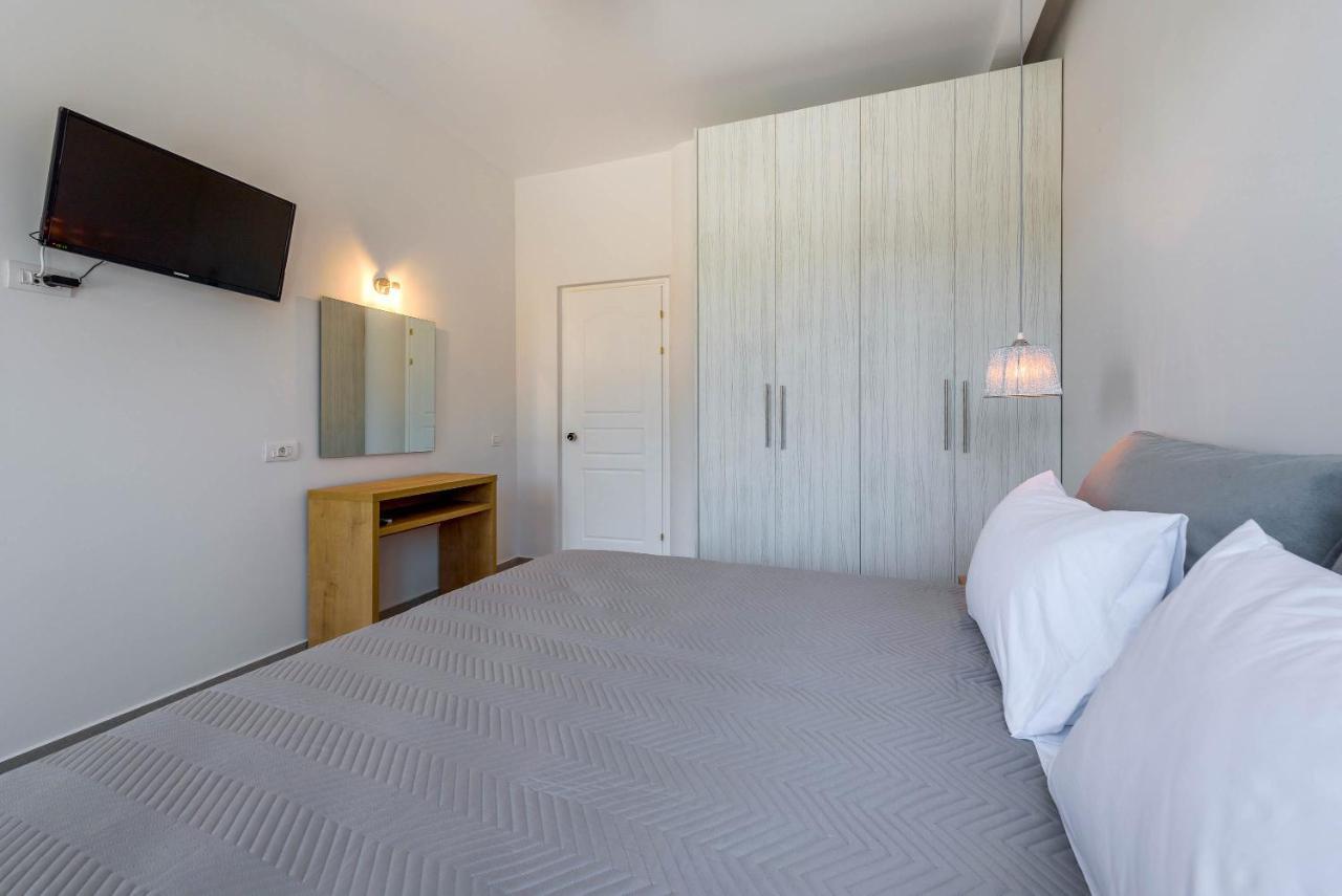 Alonaki Apartments Agios Leon Экстерьер фото