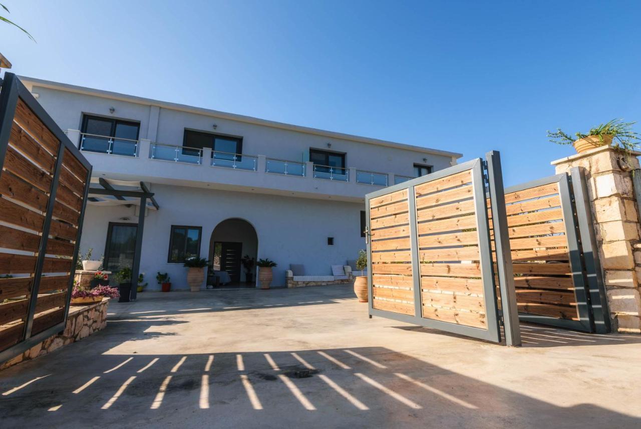 Alonaki Apartments Agios Leon Экстерьер фото